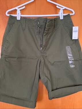Gap shorts